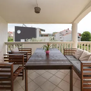 And A Ina 3* Zadar